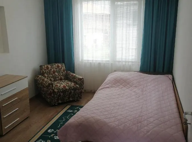 жани Lejlighed Zmeitsa